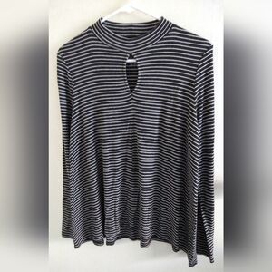 AMERICAN EAGLE SOFT & SEXY WOMEN'S MISSES SIZE XL DARK GRAY & WHITE MOCK TN LS